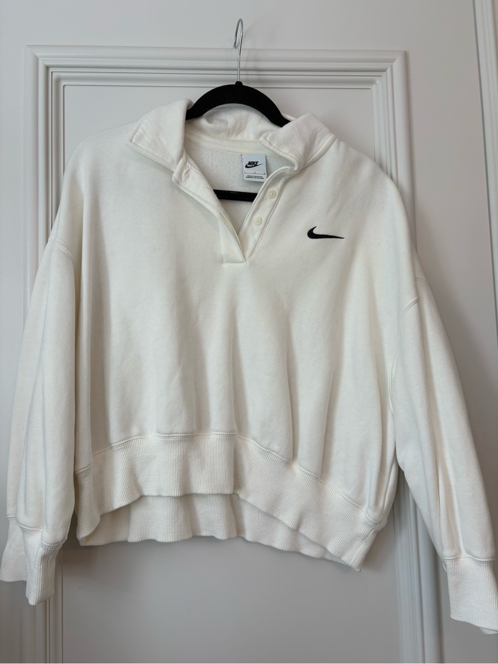 Nike 3/4 sleeve cropped polo sweatshirt size large